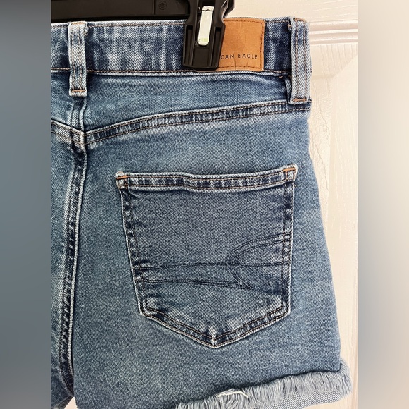 American Eagle Jean Mom Shorts - Picture 12 of 14